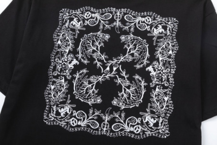 off-white t-shirt w32