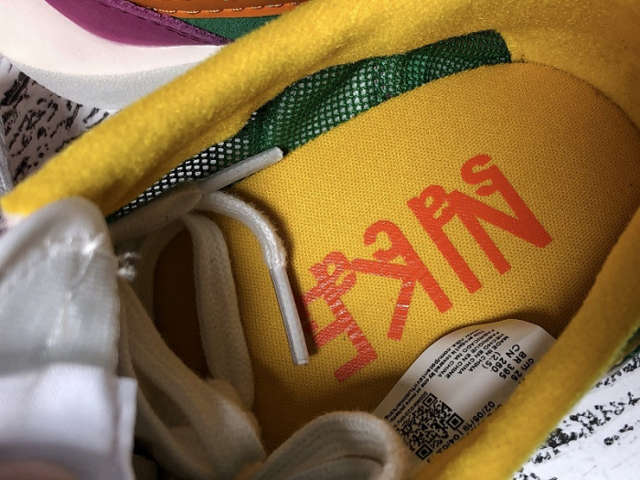 nike ld waffle sacai pine green bv0073-301