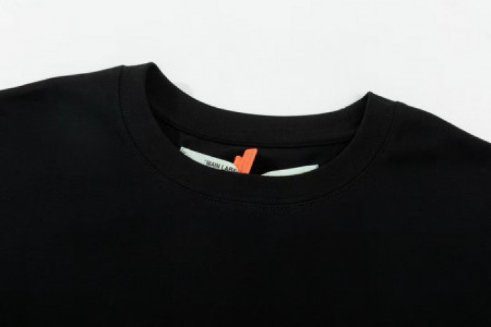 off-white t-shirt w25