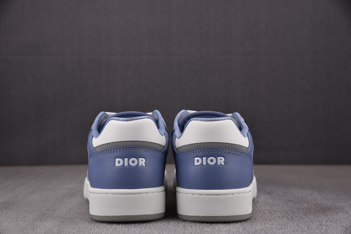 d10r b27 sneaker