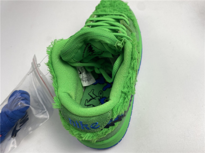 kids grateful dead x nike sb dunk low “green bear”