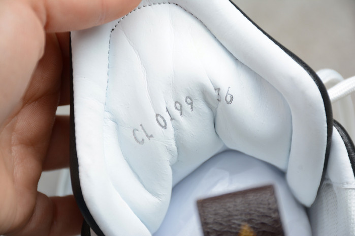 louiv archlight sneaker