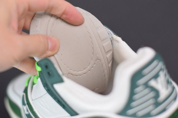 d00g7 louiv lv sneaker low