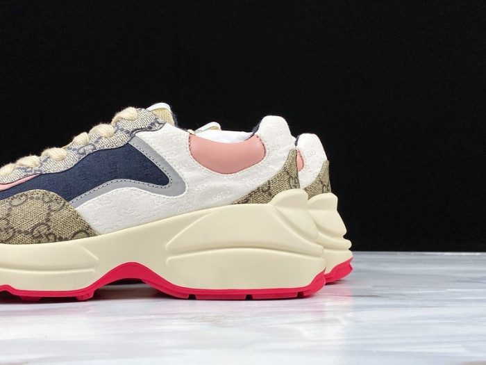 G*u*i rhyton vintage trainer sneaker 620185 99wf0 4371