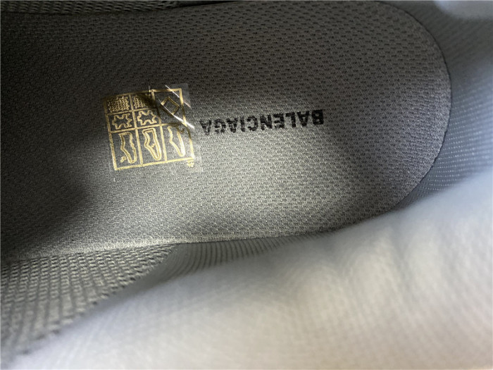 blcg sneaker triple.s.gomma grey black 536737 w2fa1 1210