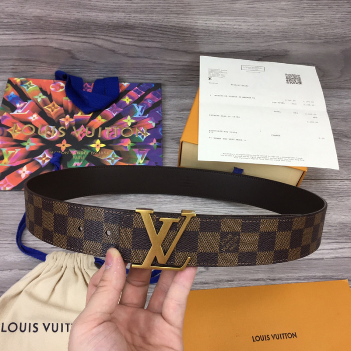 lou*s vu*tt belt