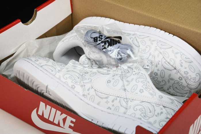 nike dunk low wmns white paisley dj9955-100