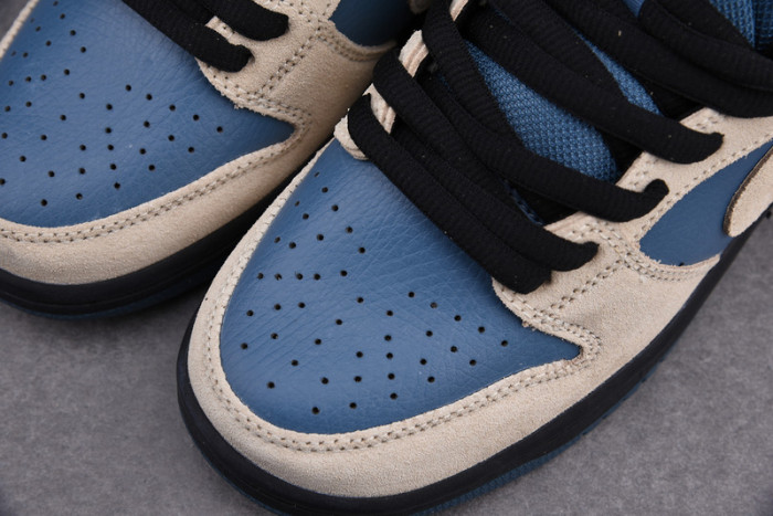 nike sb dunk low light cream thunderstorm bq6817-200