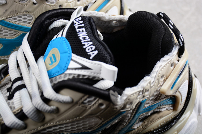 blcg runner 677402 w5rh6 0312