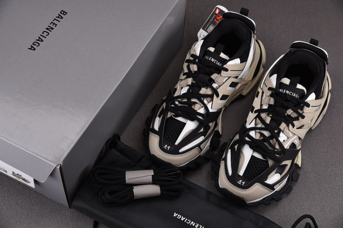 blcg track 3.0 542023 w3ac4 8017