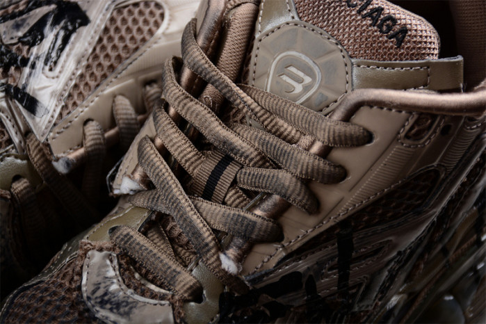 blcg runner 677402 w3rbq 2010