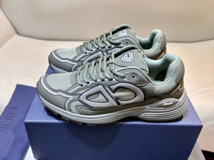 d10r b30 sneaker