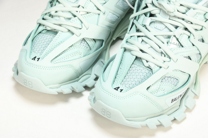 blcg track sneaker 542023 w2la2 4010