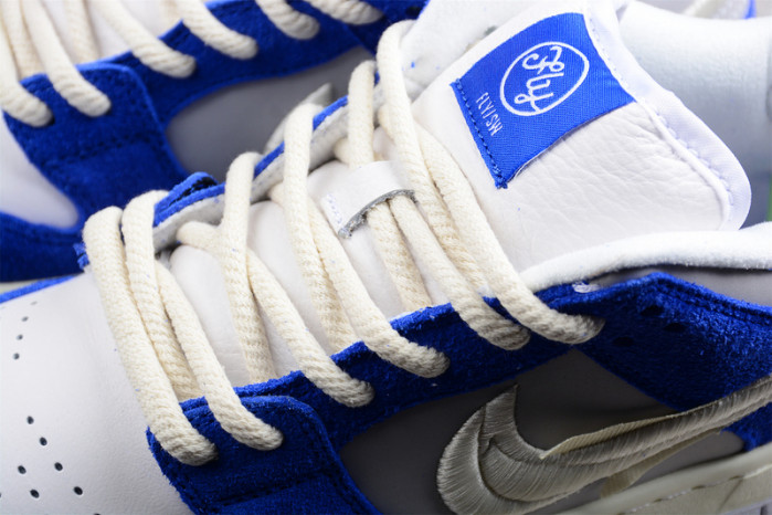 nike dunk low x fly streetwear dq5130-400