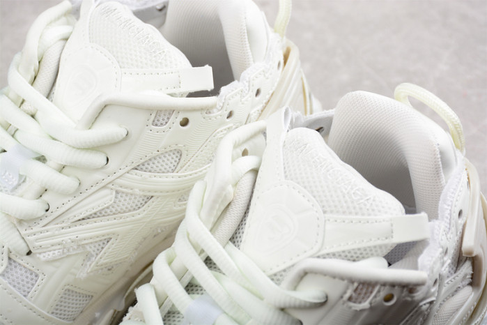 blcg runner 677402 w2rc6 2516