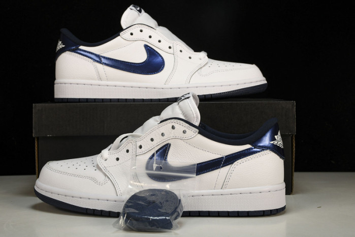 jordan 1 retro low metallic blue 705329-106