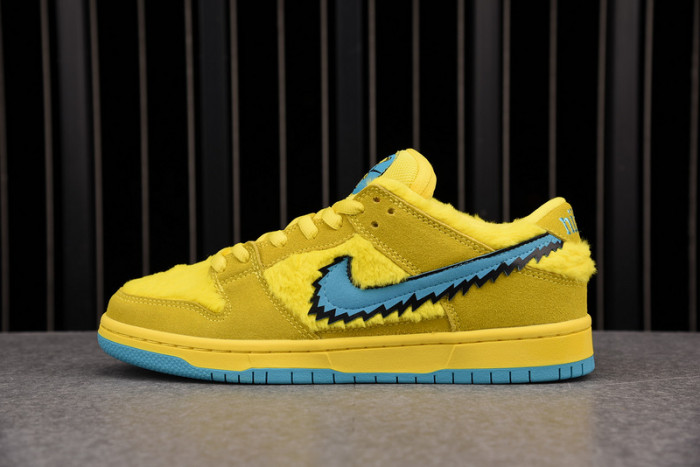 grateful dead x nike sb dunk low yellow bear cj5378-700