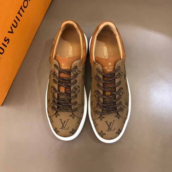 louiv beverly hills sneaker