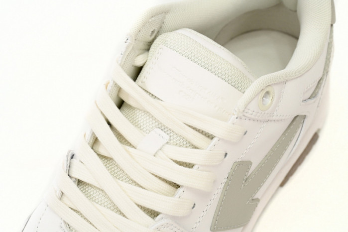 of™ c/o virgil abloh out of office low-top leather sneakers ‘ooo“