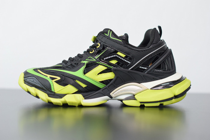 blcg track.2 black fluorescent and yellow 570391 w2gn3 1022