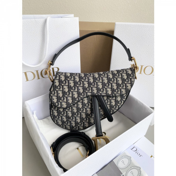 D*or saddle bag-25.5 x 20 x 6.5cm d1