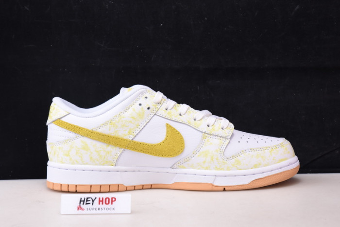 nike dunk low yellow strike (w) dm9467-700