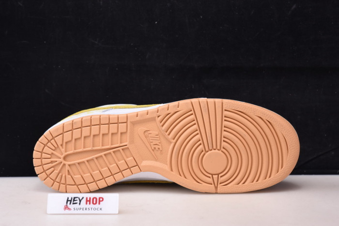 nike dunk low yellow strike (w) dm9467-700