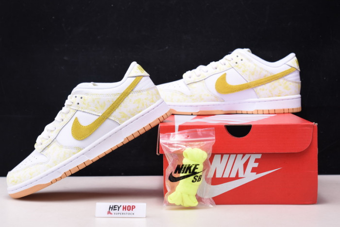 nike dunk low yellow strike (w) dm9467-700