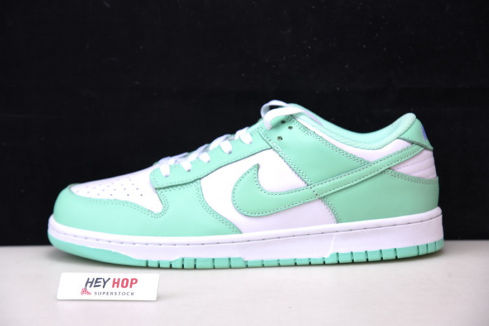 nike dunk low green glow (w) dd1503-105