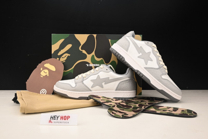 a bathing ape court sta light grey cream hp33-121