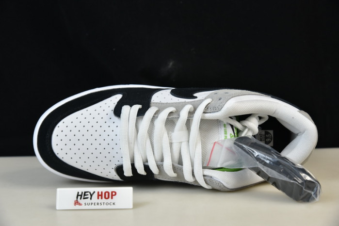 nike dunk low grey and white