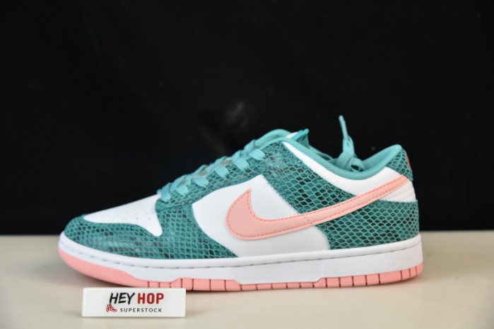 nike dunk low teal snakeskin dr8577-300