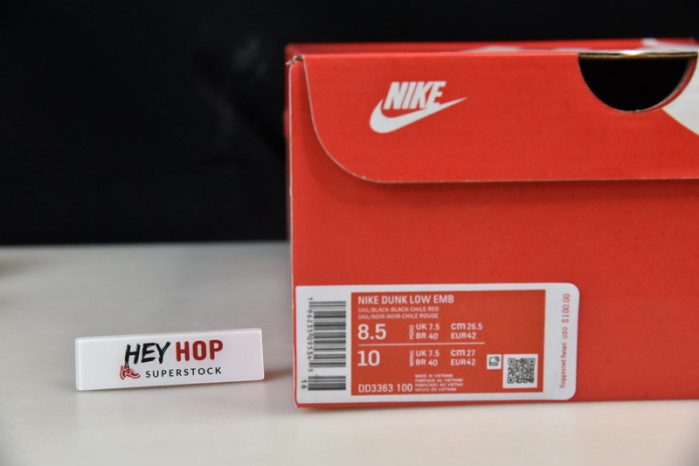 nike sb dunk low emb