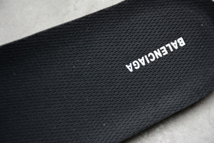 blcg triple s trainers clear sole blue adn red 541624 w09o1 2120