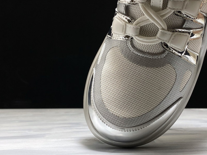 louiv archlight sneaker